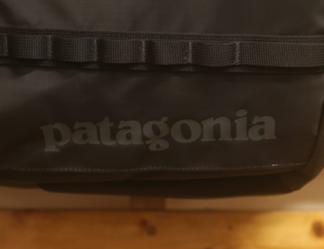 patagonia  BLACK HOLE PACK 25L